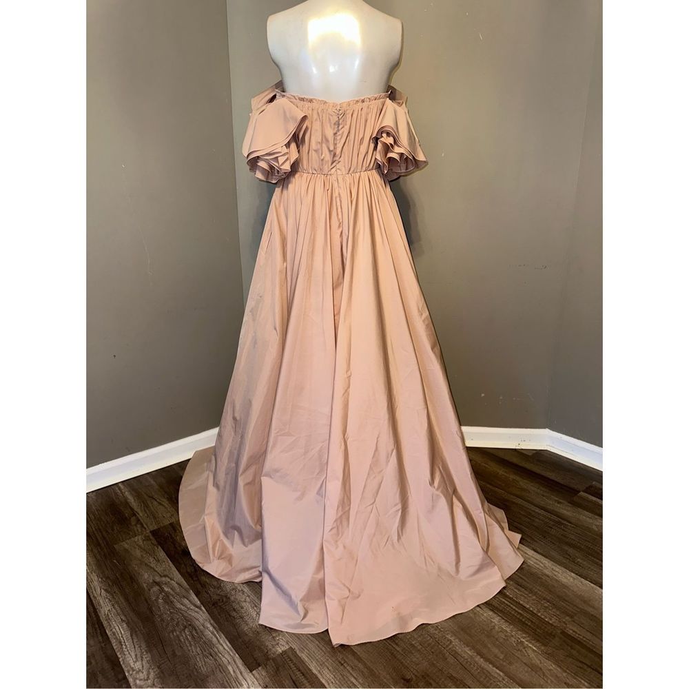Jason Wu Collection Off-The-Shoulder Ruffle Taffeta Gown - Picture 11 of 13